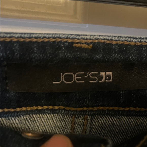 Joe's Jeans Women's High Rise Dark Blue Denim w/ Raw Hem - Picture 4 of 6